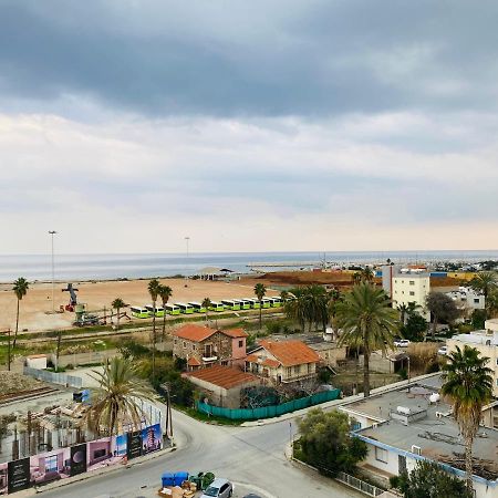 Panoramic Seaside Getaway, 2-Br Penthouse Apartment Larnaca Bagian luar foto
